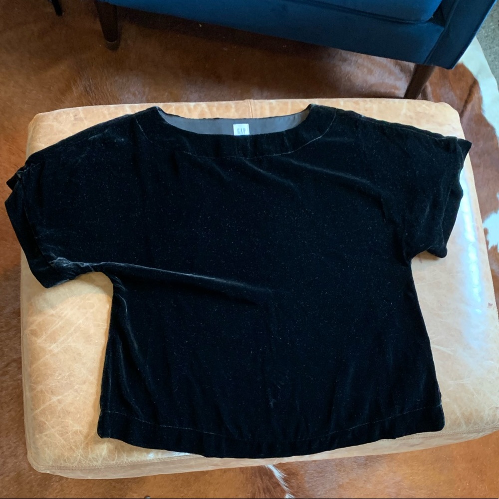 GAP Boxy Velvet Oversize Top